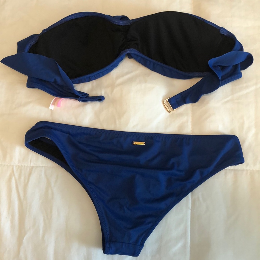 Bathing suit - Picture 2 of 4